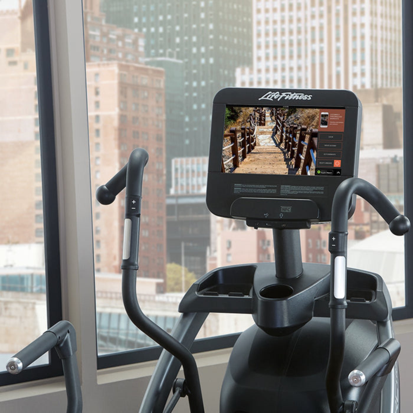Life Fitness Total-Body Arc Trainer - INA-CSTSE424-BLKF-13 - Image 8